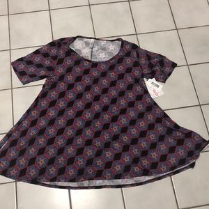 NWT Lularoe Perfect Tee